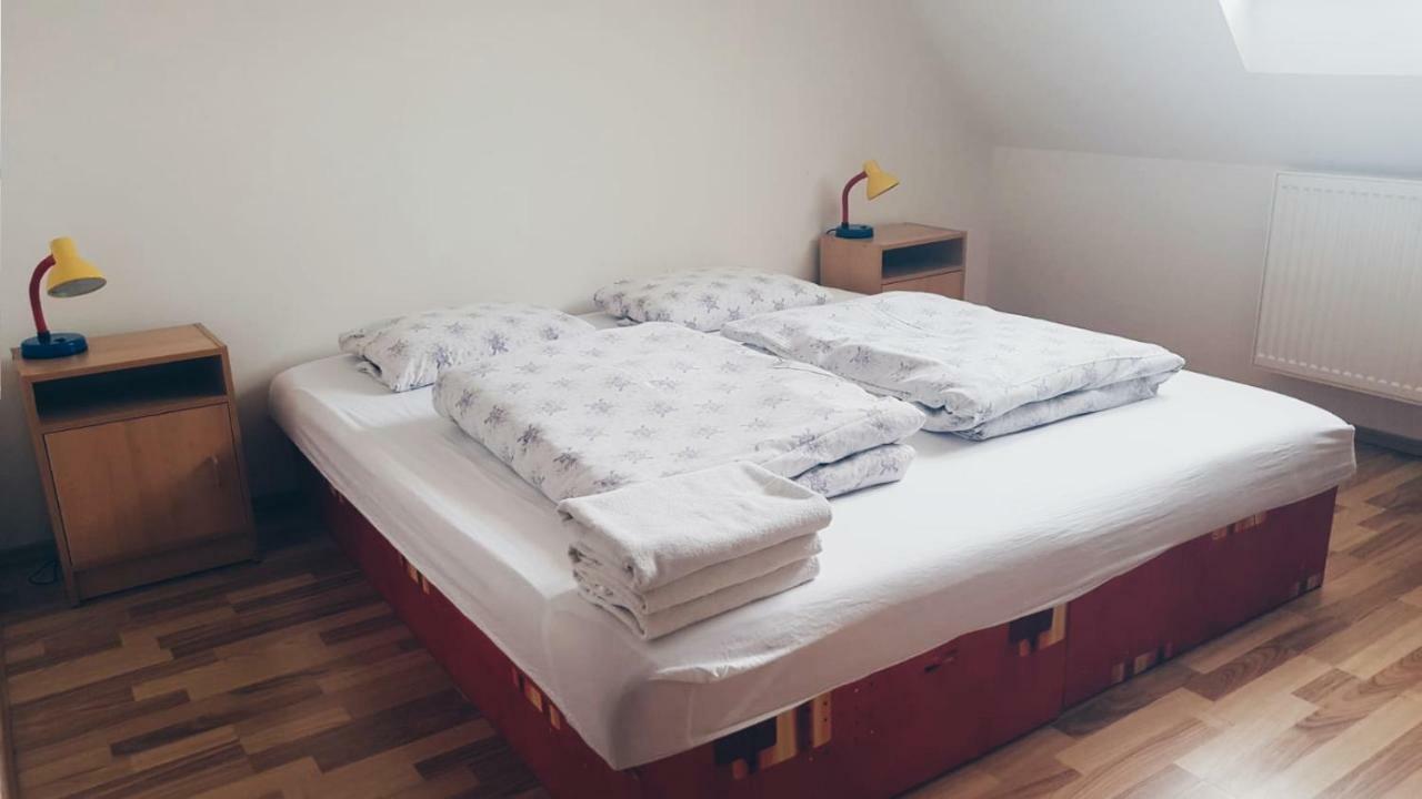 Pod Vinici Hotell Mikulov Eksteriør bilde