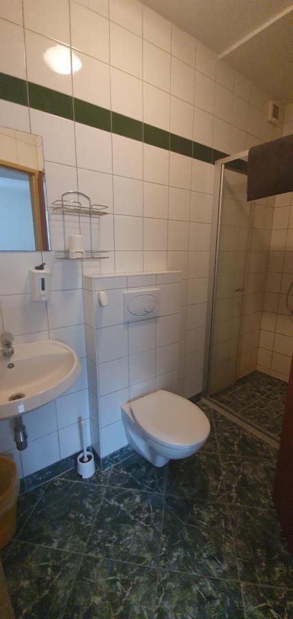 Pod Vinici Hotell Mikulov Eksteriør bilde