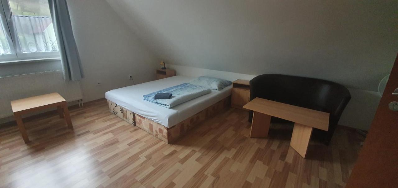 Pod Vinici Hotell Mikulov Eksteriør bilde