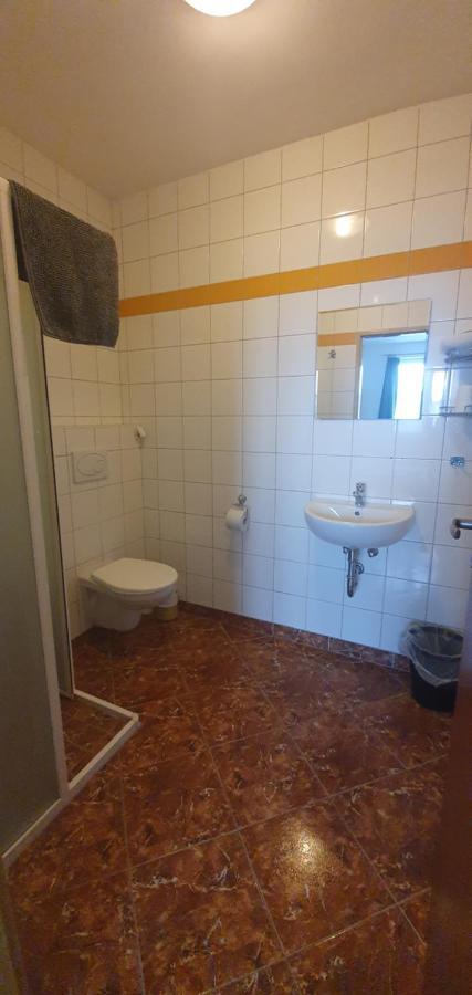 Pod Vinici Hotell Mikulov Eksteriør bilde