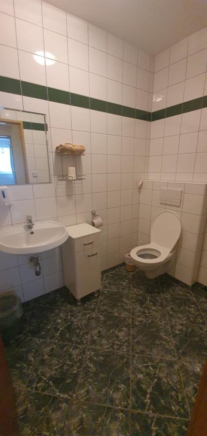 Pod Vinici Hotell Mikulov Eksteriør bilde