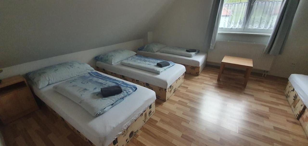 Pod Vinici Hotell Mikulov Eksteriør bilde